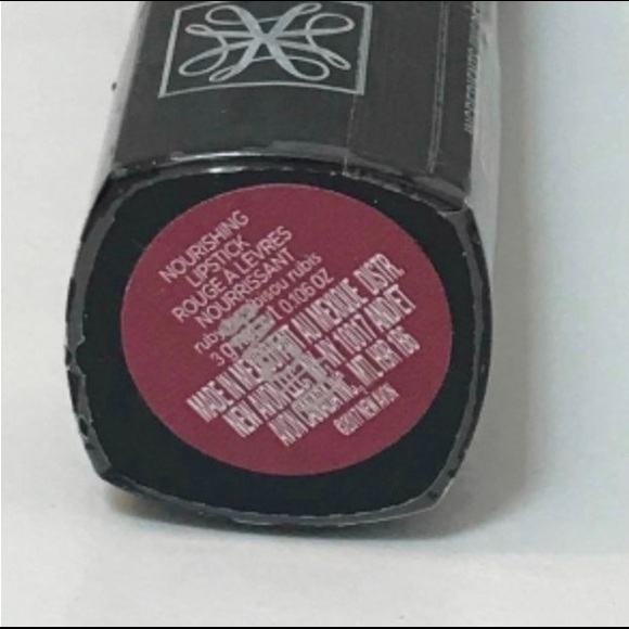 Avon True Color Nourishing Lipstick~ Ruby Kiss (AA7) - Picture 2 of 2